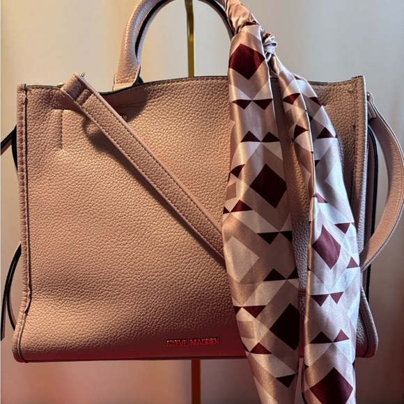 Steve Madden Pink Tote Bag - Picture 1 of 11